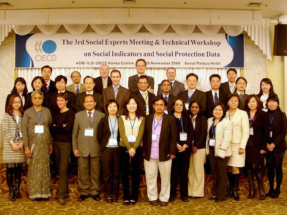The 3rd Social Experts Meeting in Asia/Pacific Region