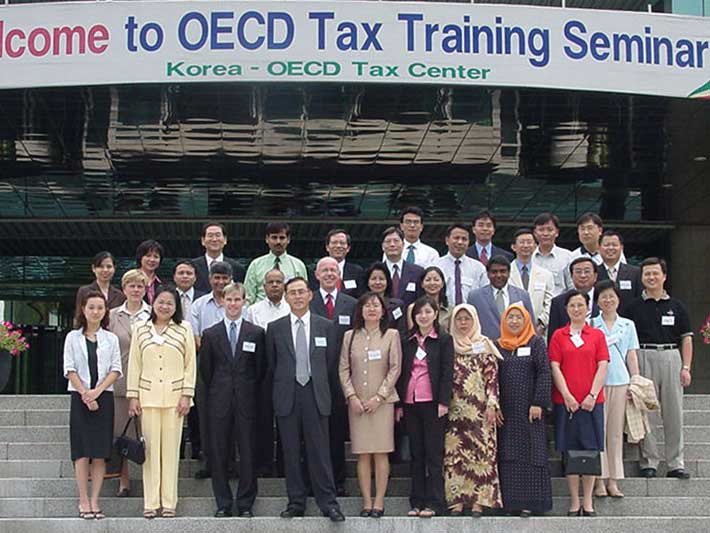 OECD Tax Seminar on VAT Developments including E-Commerce 2002