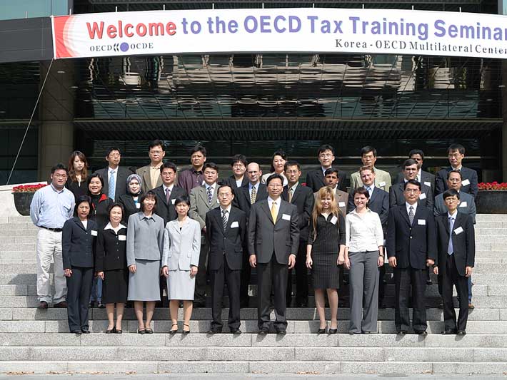 OECD Tax Seminar on Auditing Multinational Enterprises 2004